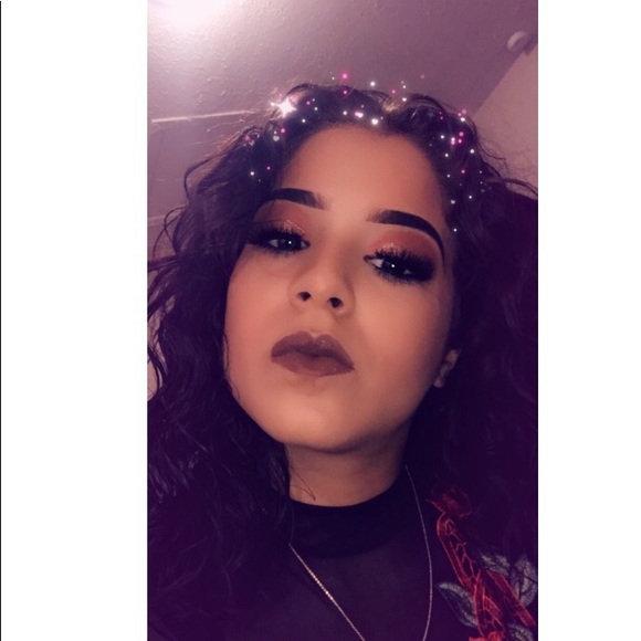 Meet your Posher, Aamber - Picture 1 of 1